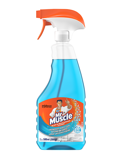 Glass cleaner bottle clearance with spray nozzle